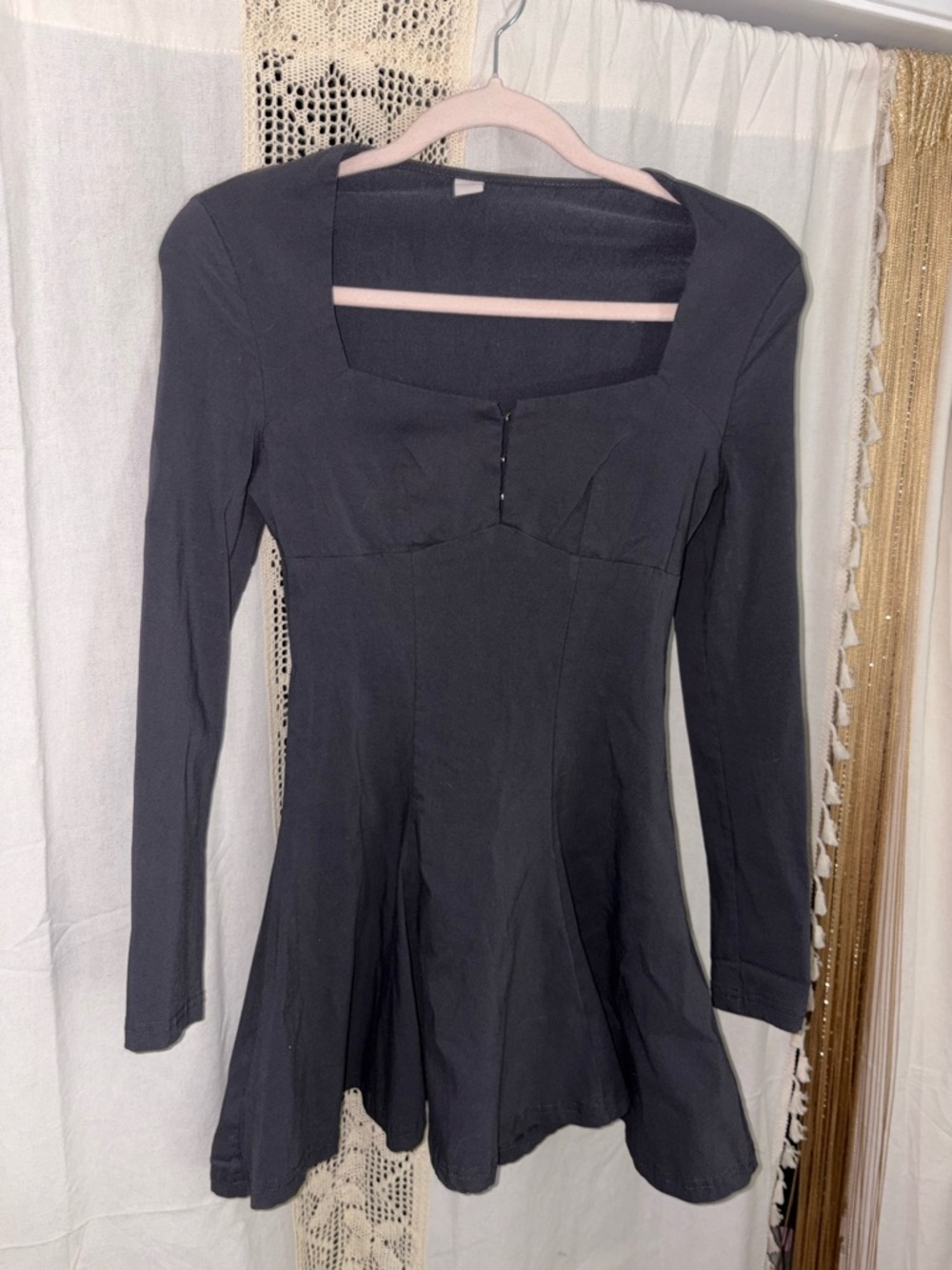 Square Neck Long Sleeve Grey Dress